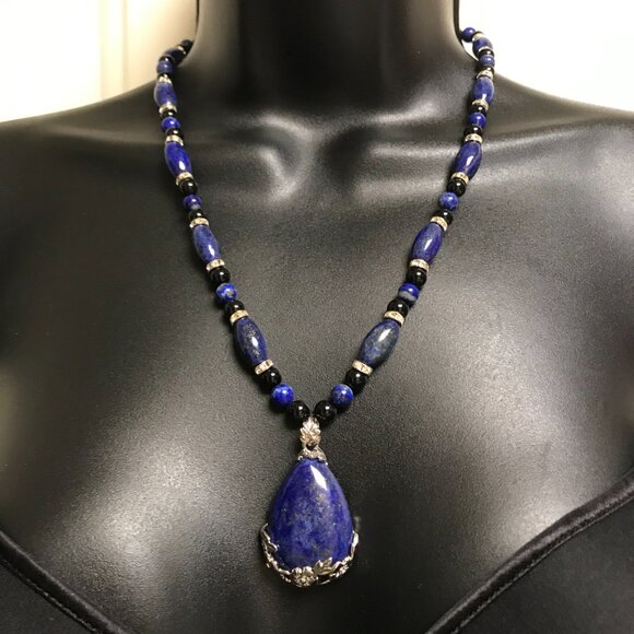 LAPIS Lazuli Teardrop Necklace Genuine Gemstones 20 inches + matching earrings - Picture 3 of 11